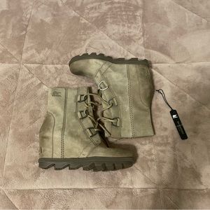 Sorel Wedge Boots
